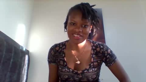 sweetie lee online show from December 15, 2025, 4:28 am