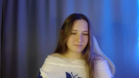 Annie online show from December 5, 2025, 8:27 pm