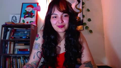 Snapshot of sweetie_maryy chatting on December 10, 2024, 6:11 am Maria my insta sweetie maryy online show from December 10, 2024, 6:11 am