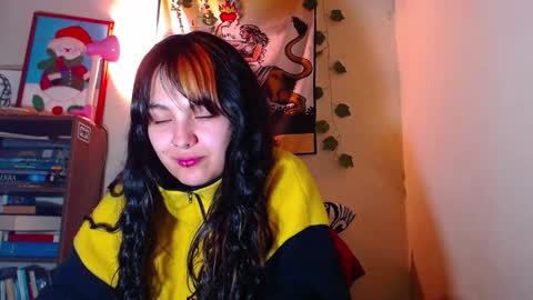 Snapshot of sweetie_maryy chatting on December 14, 2024, 6:56 am Maria my insta sweetie maryy online show from December 14, 2024, 6:56 am