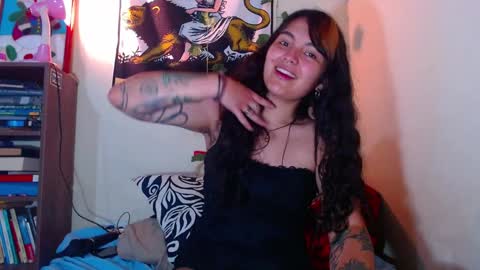 Snapshot of sweetie_maryy chatting on December 30, 2024, 12:00 am Maria my insta sweetie maryy online show from December 30, 2024, 12:00 am