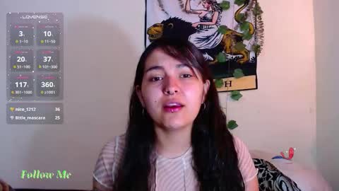 Snapshot of sweetie_maryy chatting on October 12, 2025, 8:08 pm Maria my insta sweetie maryy online show from October 12, 2025, 8:08 pm