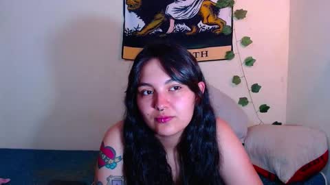 Snapshot of sweetie_maryy chatting on November 2, 2025, 8:44 pm Maria my insta sweetie maryy online show from November 2, 2025, 8:44 pm