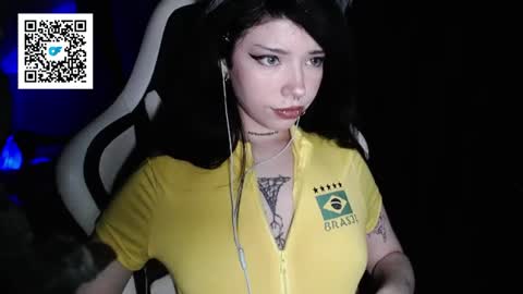 Snapshot of sweetieamonet chatting on June 12, 2026, 4:55 am SweetieAmonet online show from June 12, 2026, 4:55 am