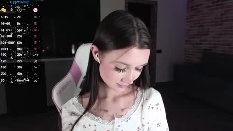 bratty gf online show from December 24, 2024, 2:12 pm