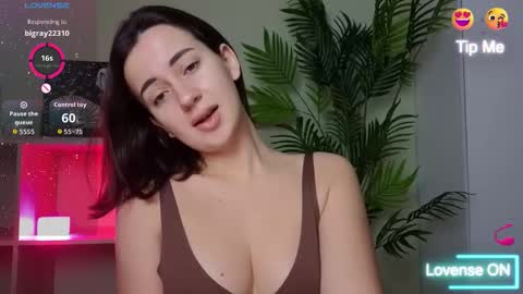 Kendl online show from February 28, 2026, 10:11 pm