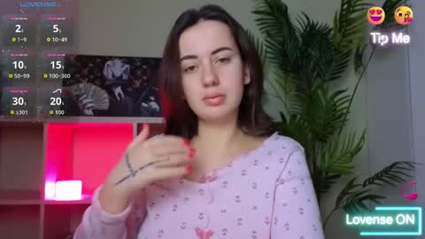 Kendl online show from March 13, 2026, 10:27 pm