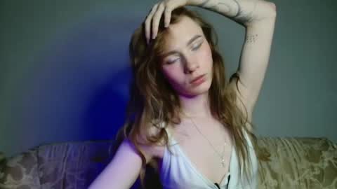 Snapshot of sweetiekris chatting on September 19, 2025, 7:14 pm sweetiekris online show from September 19, 2025, 7:14 pm