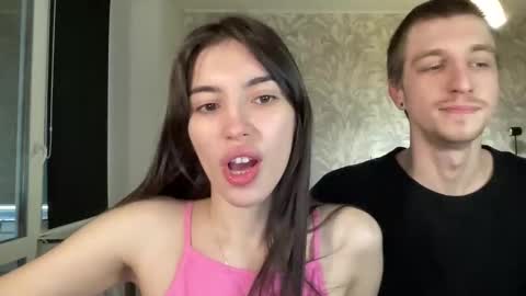 Welcome to our room We are Renata21 and Bogdan 24 online show from April 5, 2026, 11:40 am