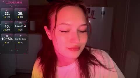 Eva and Lisa online show from September 10, 2025, 3:01 pm