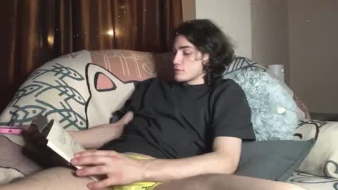 SweetiesKitties online show from February 9, 2026, 2:43 pm