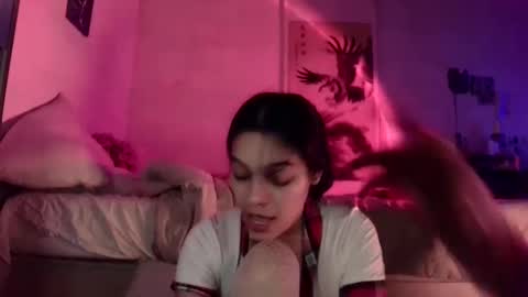 Snapshot of sweetieslikebutter chatting on December 25, 2024, 3:50 am Blu Sweets online show from December 25, 2024, 3:50 am