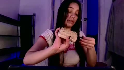 Snapshot of sweetieslikebutter chatting on January 29, 2025, 5:30 am Blu Sweets online show from January 29, 2025, 5:30 am