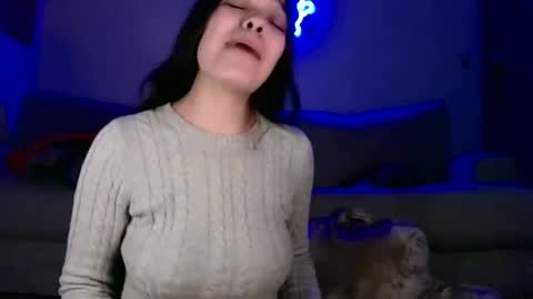 Snapshot of sweetieslikebutter chatting on February 19, 2025, 7:05 pm Blu Sweets online show from February 19, 2025, 7:05 pm