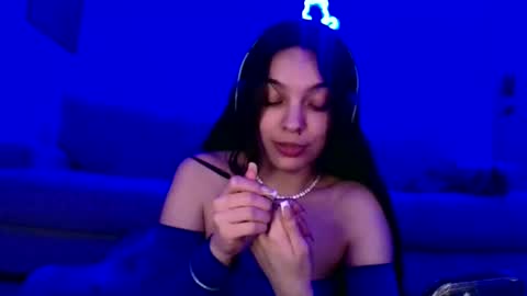 Snapshot of sweetieslikebutter chatting on February 27, 2025, 7:55 am Blu Sweets online show from February 27, 2025, 7:55 am