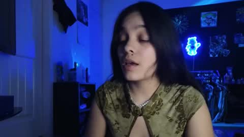 Blu Sweets online show from February 2, 2026, 4:33 am