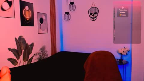 Snapshot of sweetjames2810 chatting on November 28, 2025, 7:16 pm SWEETJAMES online show from November 28, 2025, 7:16 pm