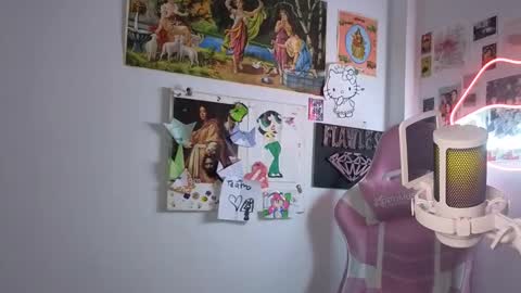 SweetJess online show from February 22, 2026, 5:08 am