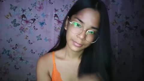 Snapshot of sweetjoy18 chatting on January 7, 2026, 12:35 am sweetjoy18 online show from January 7, 2026, 12:35 am