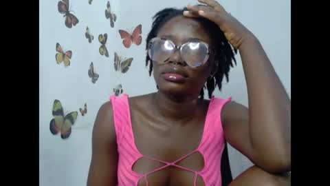Snapshot of sweetjuicyclit chatting on July 6, 2026, 12:46 pm zuri online show from July 6, 2026, 12:46 pm