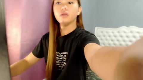 SWEET KEYA online show from April 3, 2026, 4:49 pm