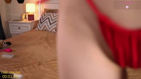 Kira online show from April 15, 2026, 12:12 pm