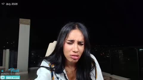 Snapshot of sweetlaurasaenz chatting on July 18, 2026, 4:16 am Laura Saenz Geminis online show from July 18, 2026, 4:16 am