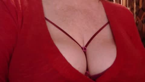 Snapshot of sweetli_angel chatting on September 11, 2025, 2:55 am sweetli_angel online show from September 11, 2025, 2:55 am