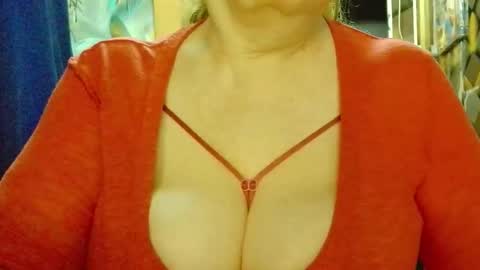 sweetli_angel online show from February 2, 2026, 2:32 am