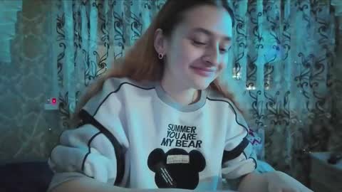 Snapshot of sweetliaison chatting on March 12, 2026, 5:52 pm sweetliaison online show from March 12, 2026, 5:52 pm