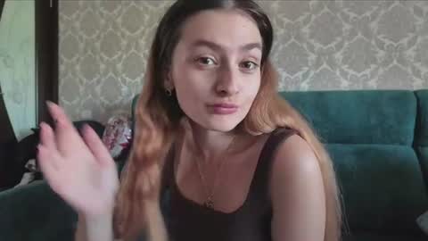 Snapshot of sweetliaison chatting on July 16, 2026, 1:06 pm sweetliaison online show from July 16, 2026, 1:06 pm
