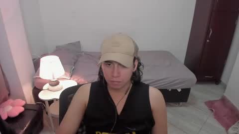 Lian online show from April 24, 2026, 2:25 am