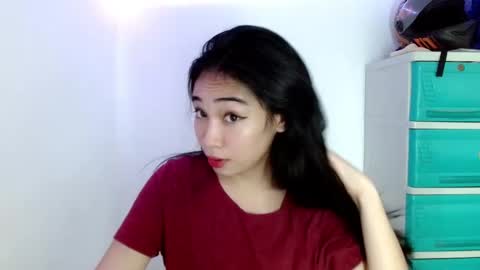 Snapshot of sweetlilly_18 chatting on February 7, 2025, 3:55 am Lilly online show from February 7, 2025, 3:55 am