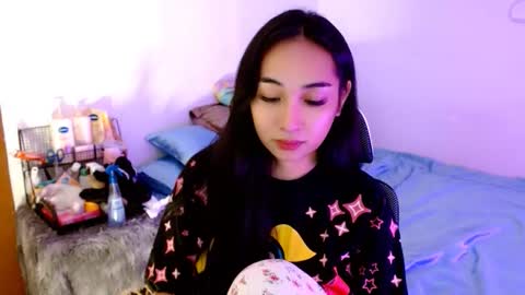 Snapshot of sweetlilly_18 chatting on November 11, 2025, 2:55 am Lilly online show from November 11, 2025, 2:55 am