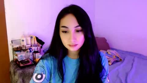 Snapshot of sweetlilly_18 chatting on November 21, 2025, 11:58 pm Lilly online show from November 21, 2025, 11:58 pm