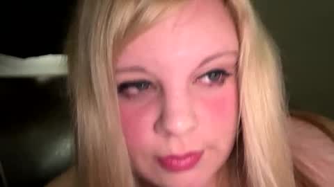 Snapshot of sweetlisa92 chatting on April 13, 2026, 6:02 pm Lisa online show from April 13, 2026, 6:02 pm