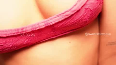 Venus online show from March 25, 2026, 9:32 pm