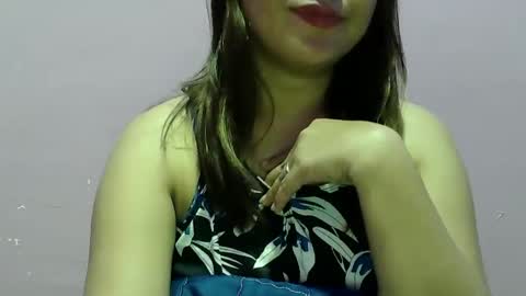 Liz online show from March 4, 2025, 11:51 am