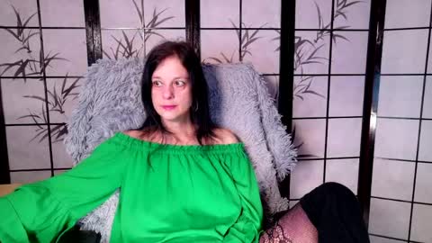 JenJenny online show from May 7, 2026, 6:52 am