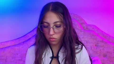 sweetlyundone online show from April 18, 2026, 7:58 pm