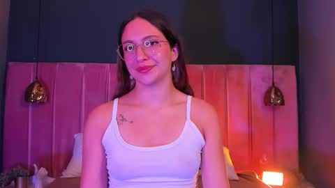 sweetmelodyyy  online show from February 16, 2026, 5:09 pm