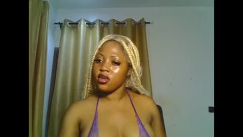 sweetmila9 online show from July 7, 2026, 6:47 am