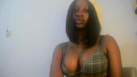 Snapshot of sweetness755325 chatting on September 16, 2025, 6:42 pm sweetness755325 online show from September 16, 2025, 6:42 pm