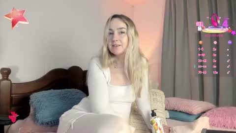 Snapshot of sweetnina_wet chatting on July 3, 2026, 10:49 pm Sweetnina online show from July 3, 2026, 10:49 pm