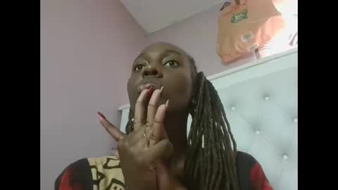 Snapshot of sweetnovah chatting on May 15, 2026, 2:35 pm Novah girlie online show from May 15, 2026, 2:35 pm