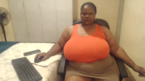 Snapshot of sweetnoziexxx chatting on December 2, 2024, 3:03 pm sweetnoziexxx online show from December 2, 2024, 3:03 pm