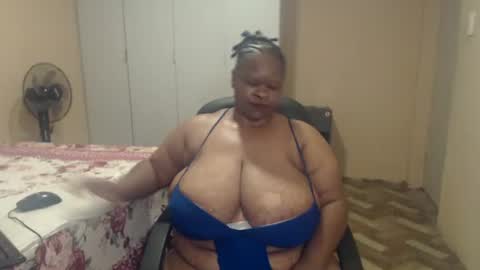 sweetnoziexxx online show from April 1, 2026, 3:29 am