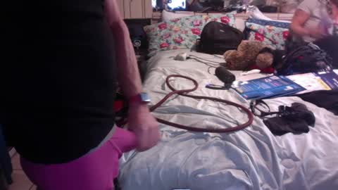 WeAim2PZzz online show from December 9, 2024, 8:00 am