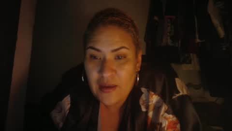 sweetp3ach29 online show from December 2, 2024, 5:26 am