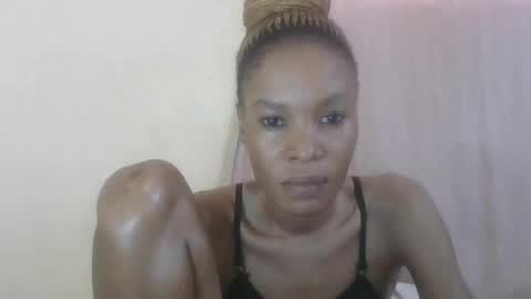 ESTHER online show from July 28, 2026, 6:31 am